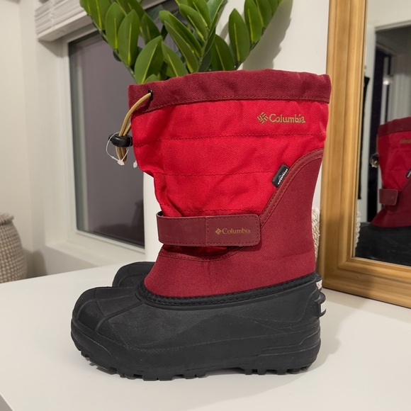 Columbia Other - COLUMBIA kids youth 2 red waterproof snow boots travel